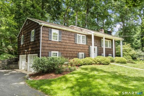 11 Lycett Court Norwalk CT 06850