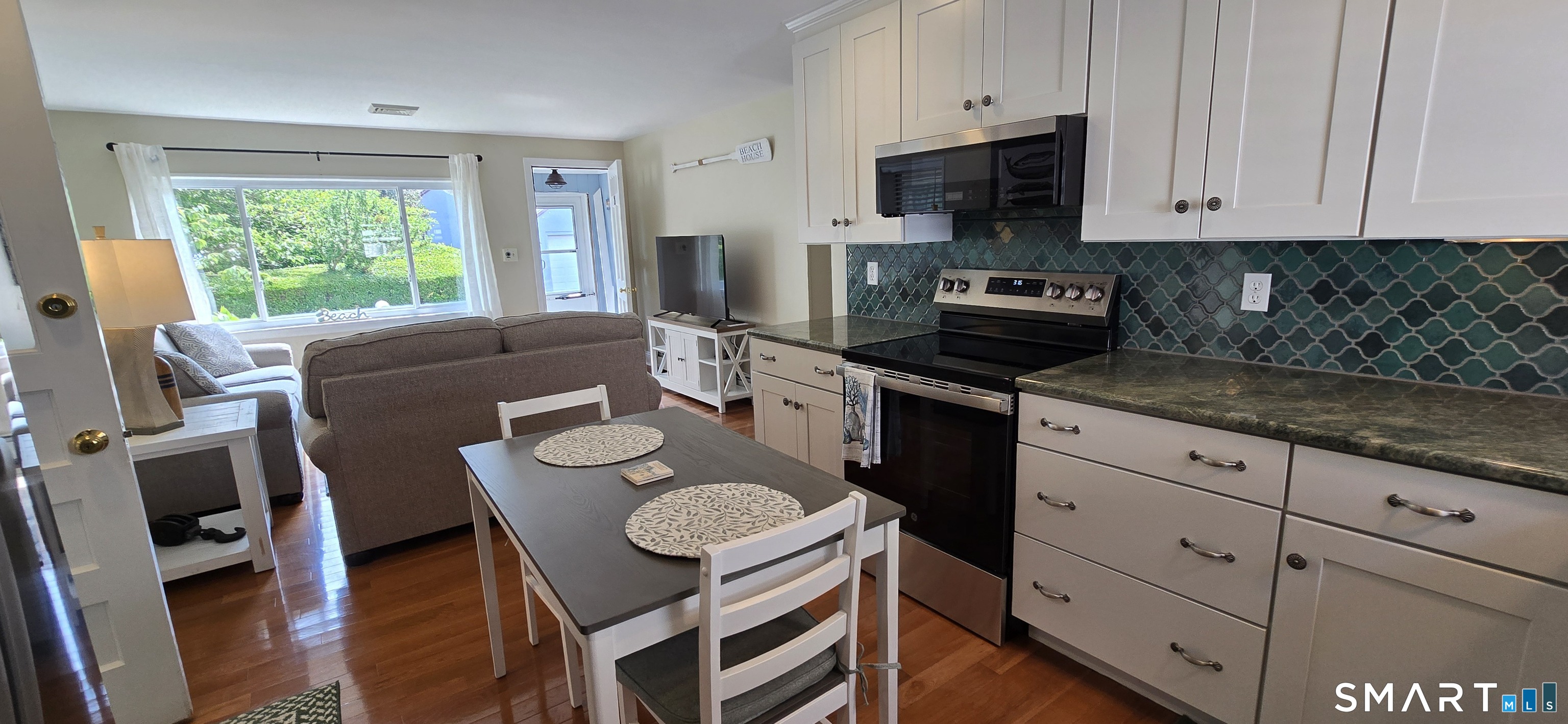 24 West Shore Drive Old Saybrook CT 06475