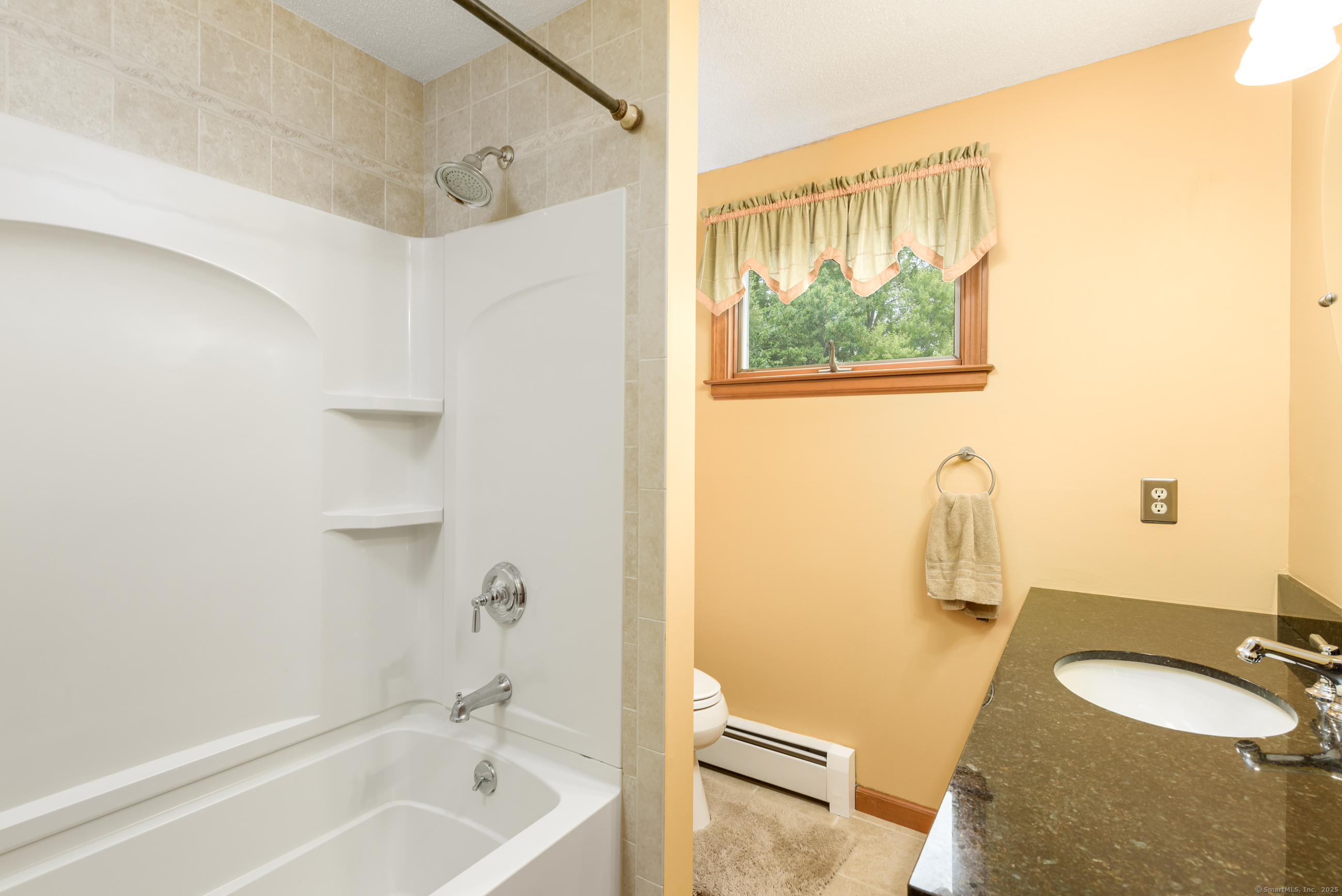 15 Grass Bonnet Lane Wethersfield CT 06109