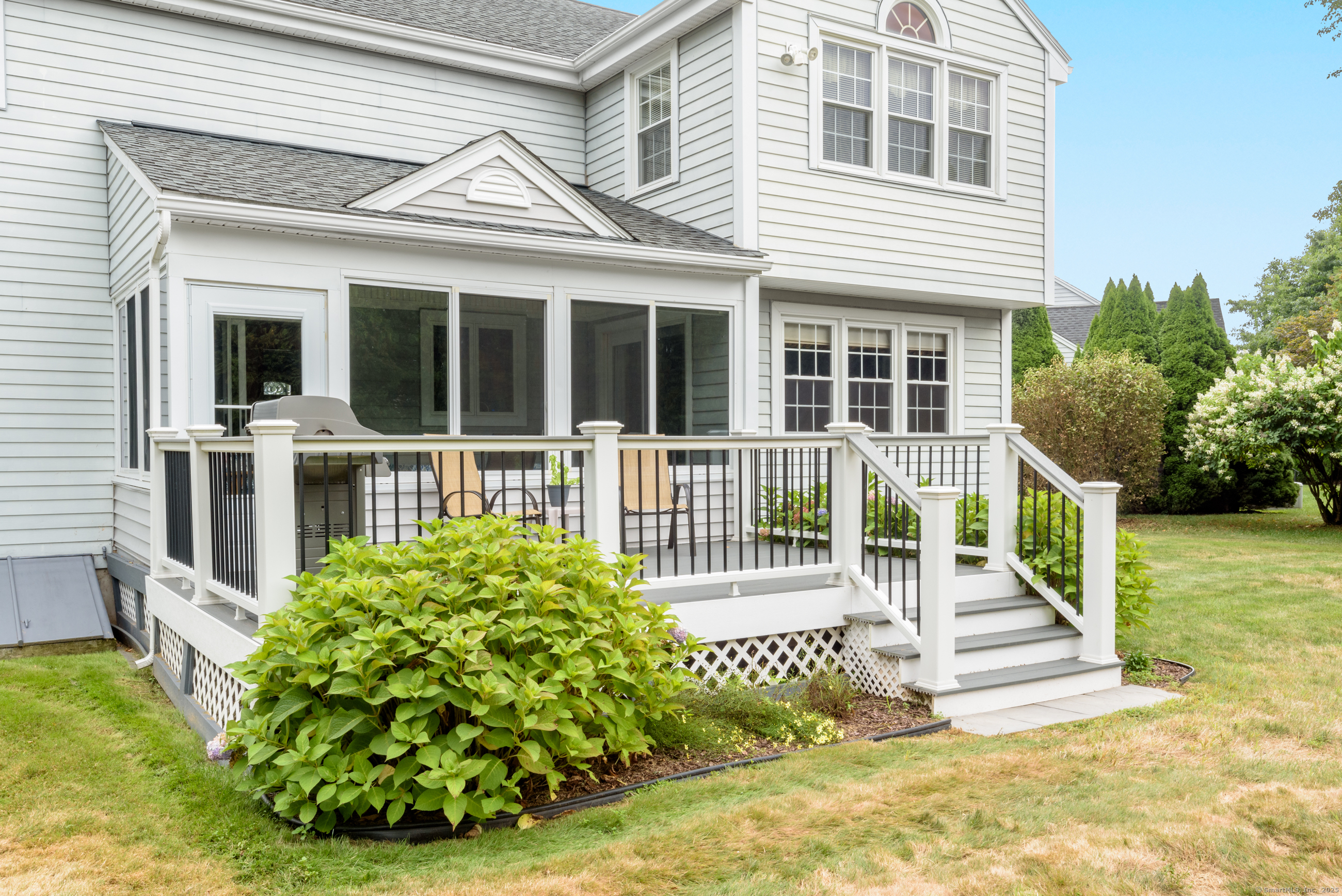 15 Grass Bonnet Lane Wethersfield CT 06109