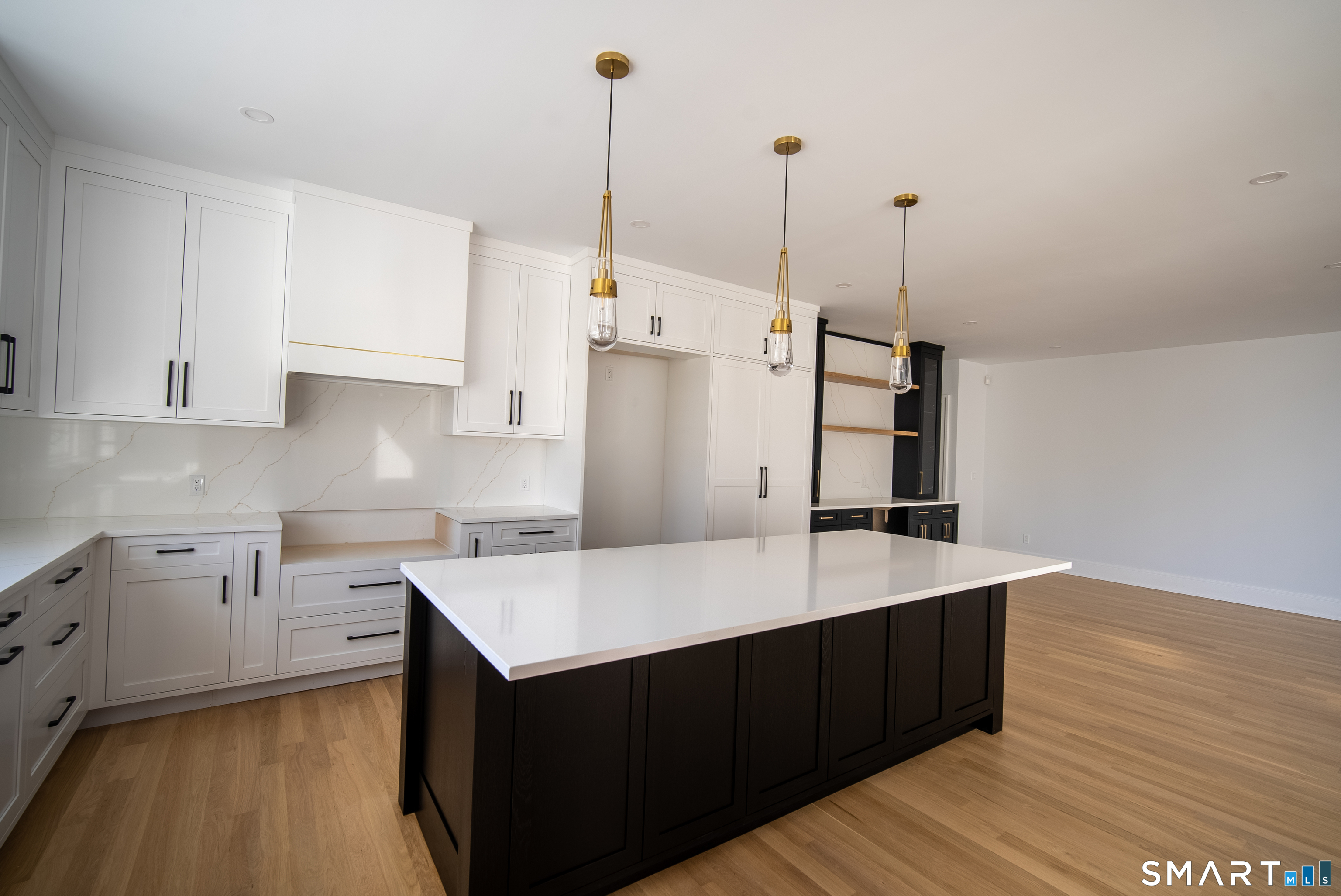 25 Hunting Ridge Road Brookfield CT 06804