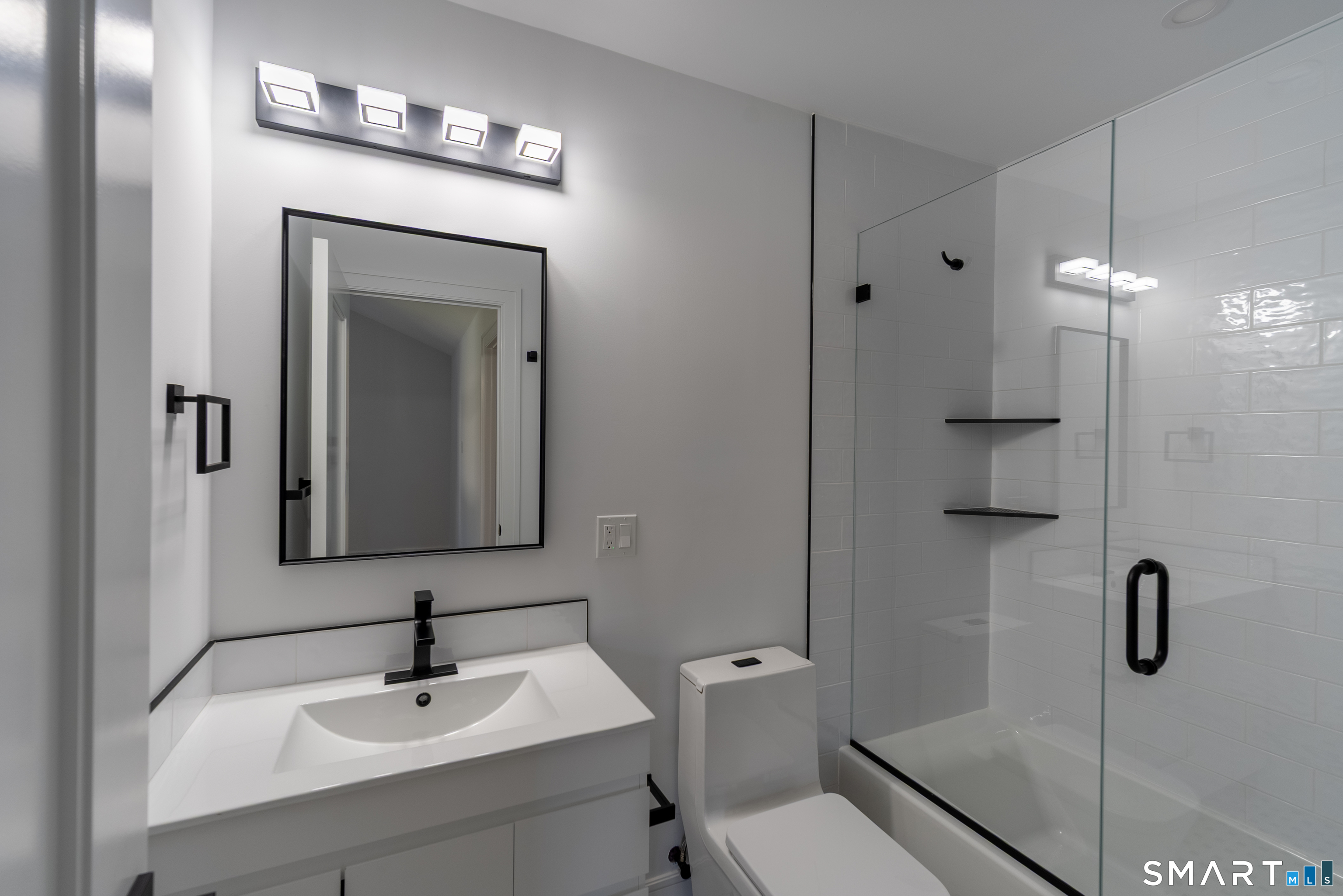 25 Hunting Ridge Road Brookfield CT 06804