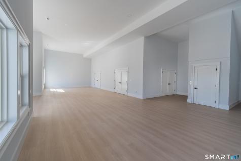 25 Hunting Ridge Road Brookfield CT 06804
