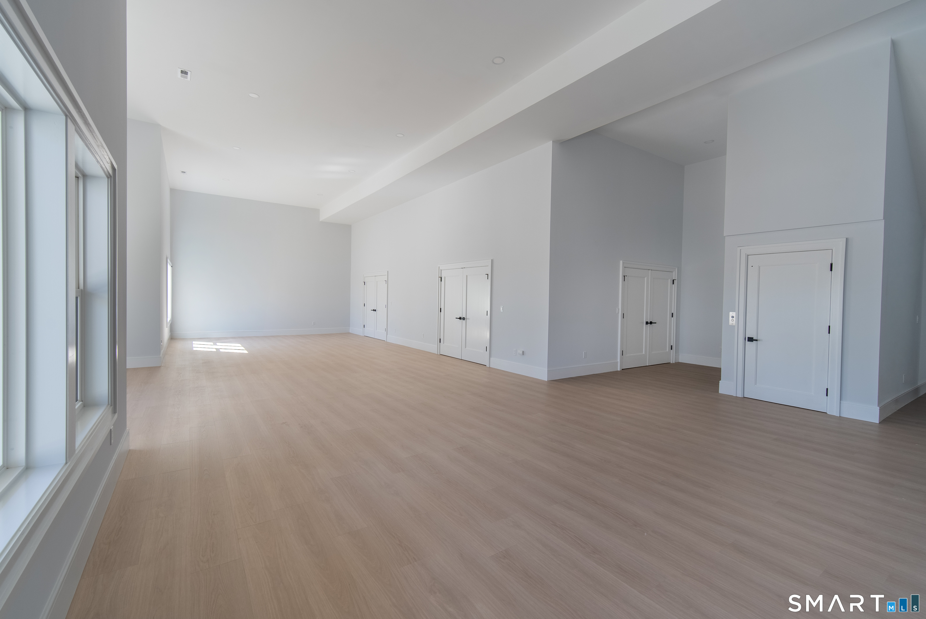 25 Hunting Ridge Road Brookfield CT 06804