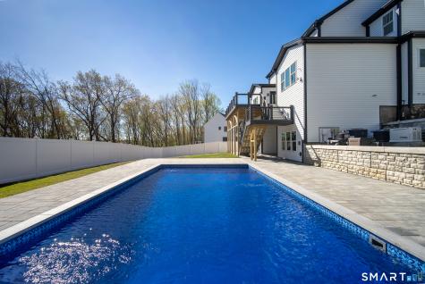 25 Hunting Ridge Road Brookfield CT 06804