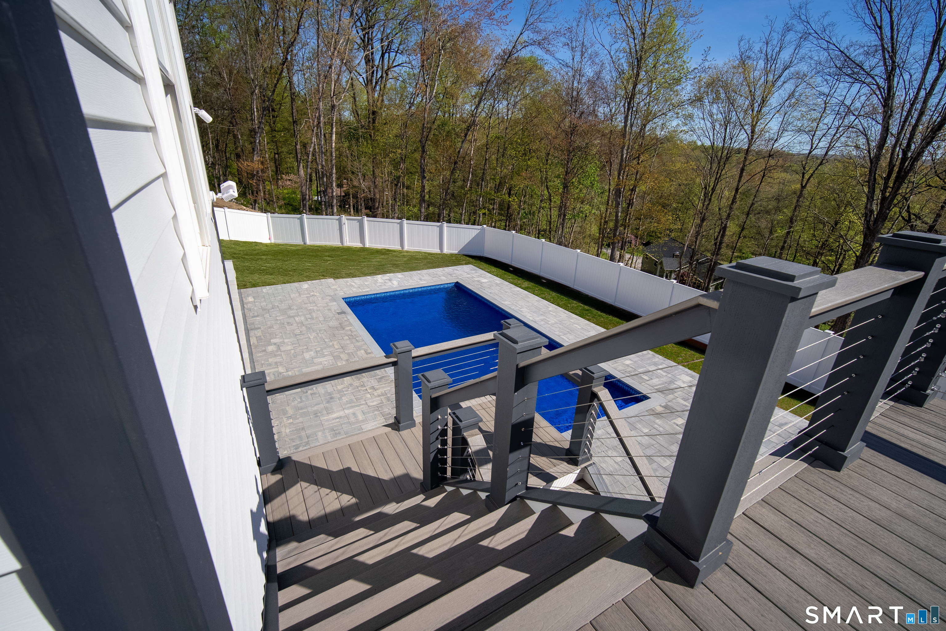 25 Hunting Ridge Road Brookfield CT 06804