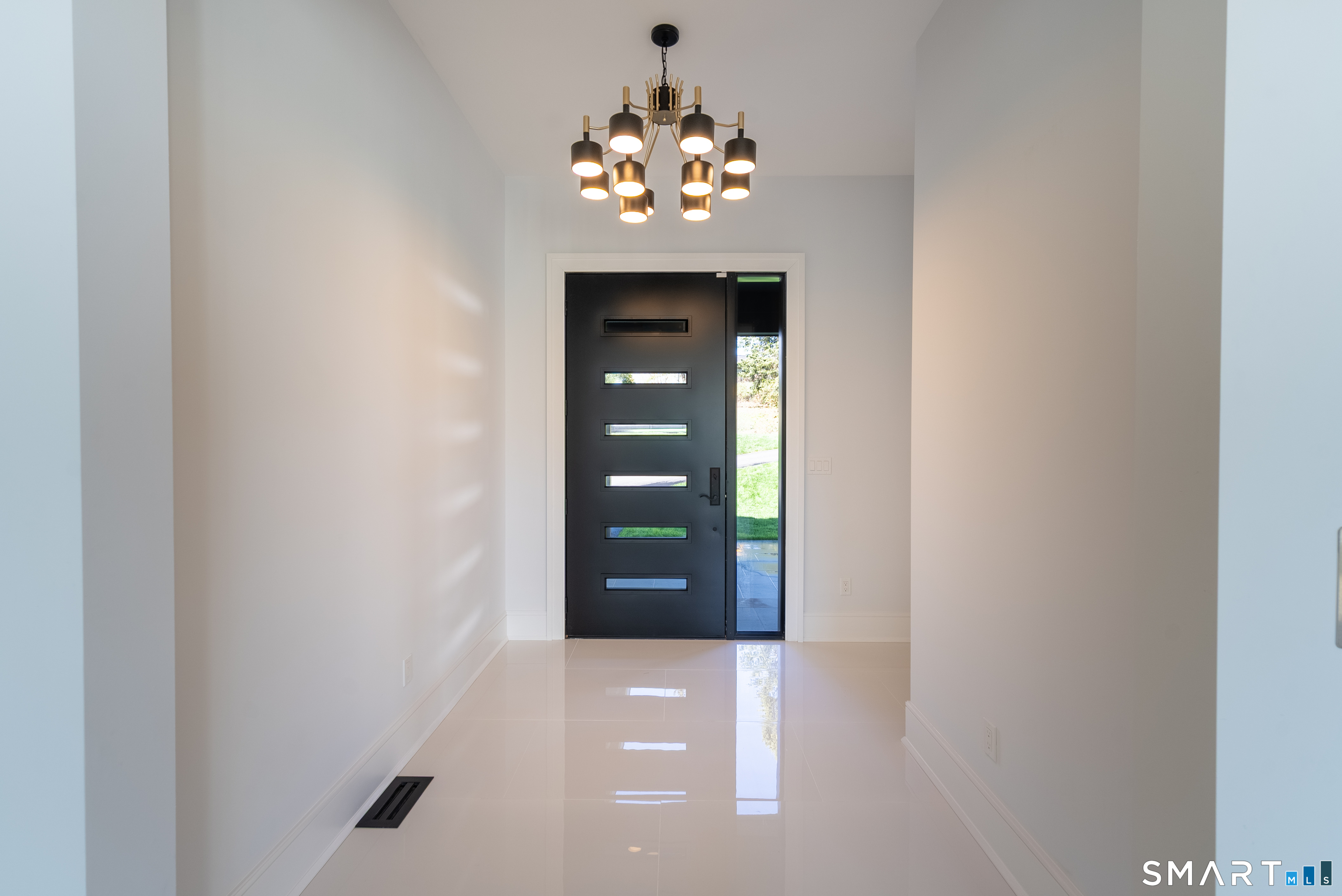 25 Hunting Ridge Road Brookfield CT 06804