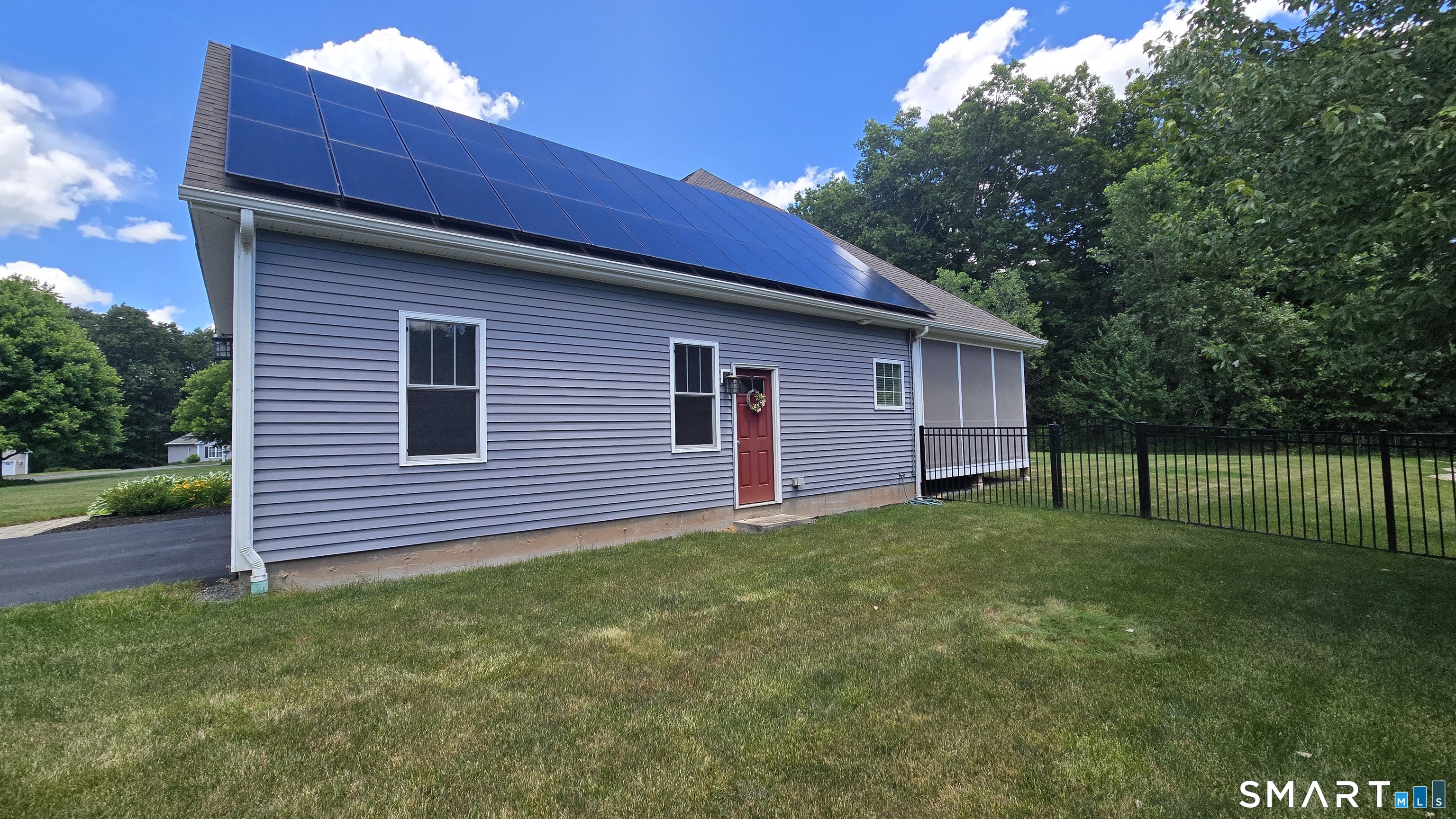 15 Claire Lane Bloomfield CT 06002
