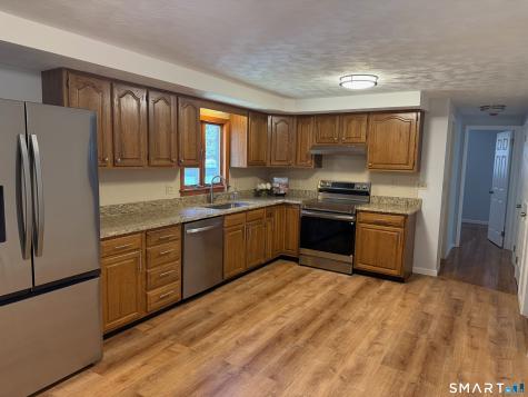 20 Duff Drive Enfield CT 06082
