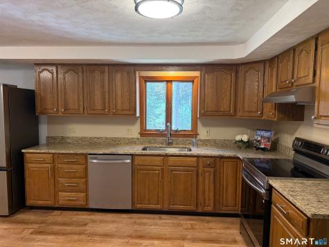 20 Duff Drive Enfield CT 06082