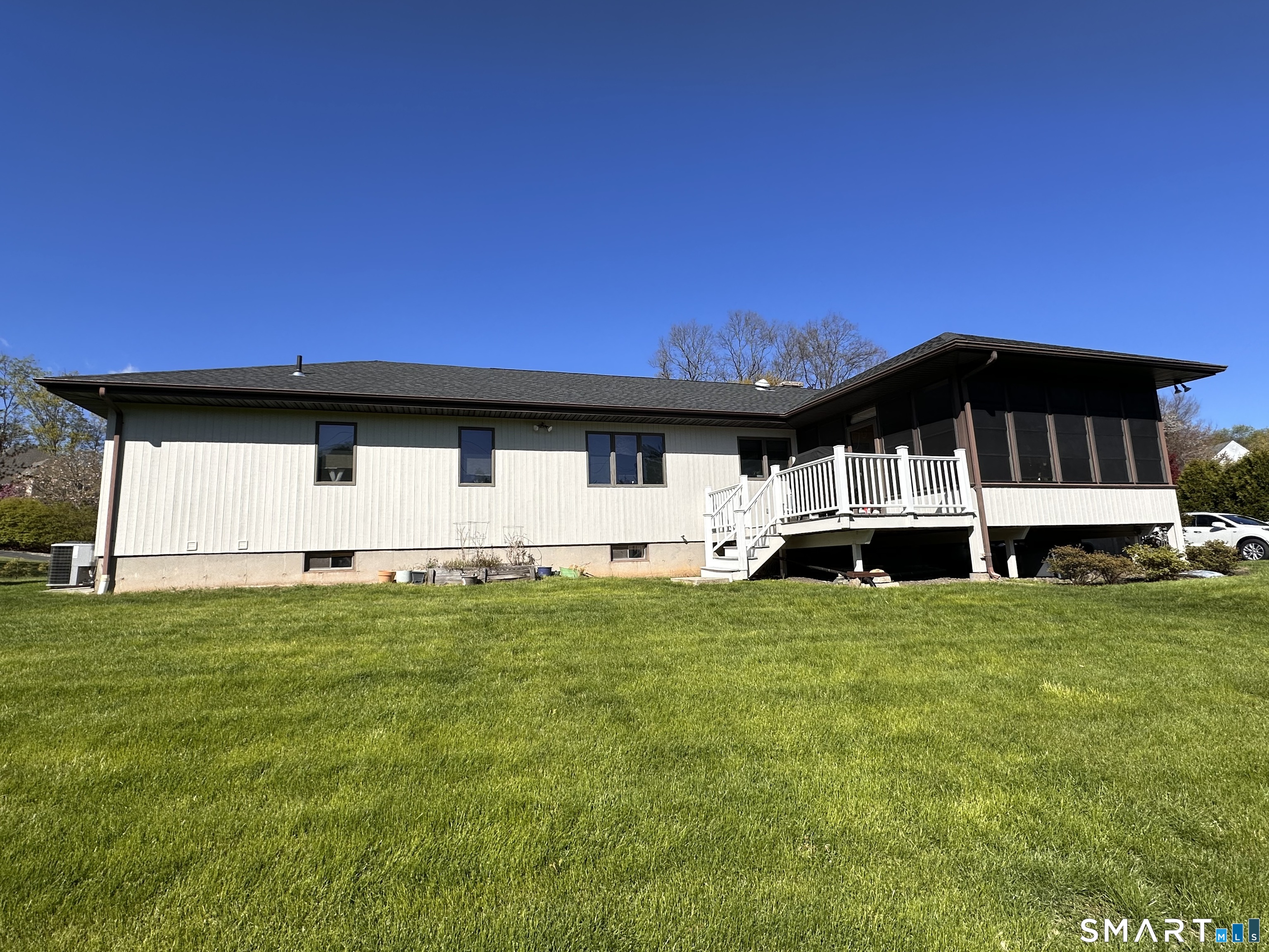 36 Marks Court Branford CT 06405