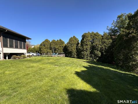 36 Marks Court Branford CT 06405