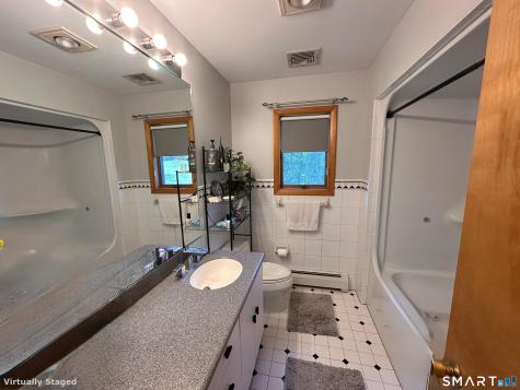 36 Marks Court Branford CT 06405