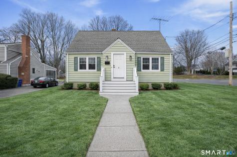 8 Raleigh Road Bridgeport CT 06606