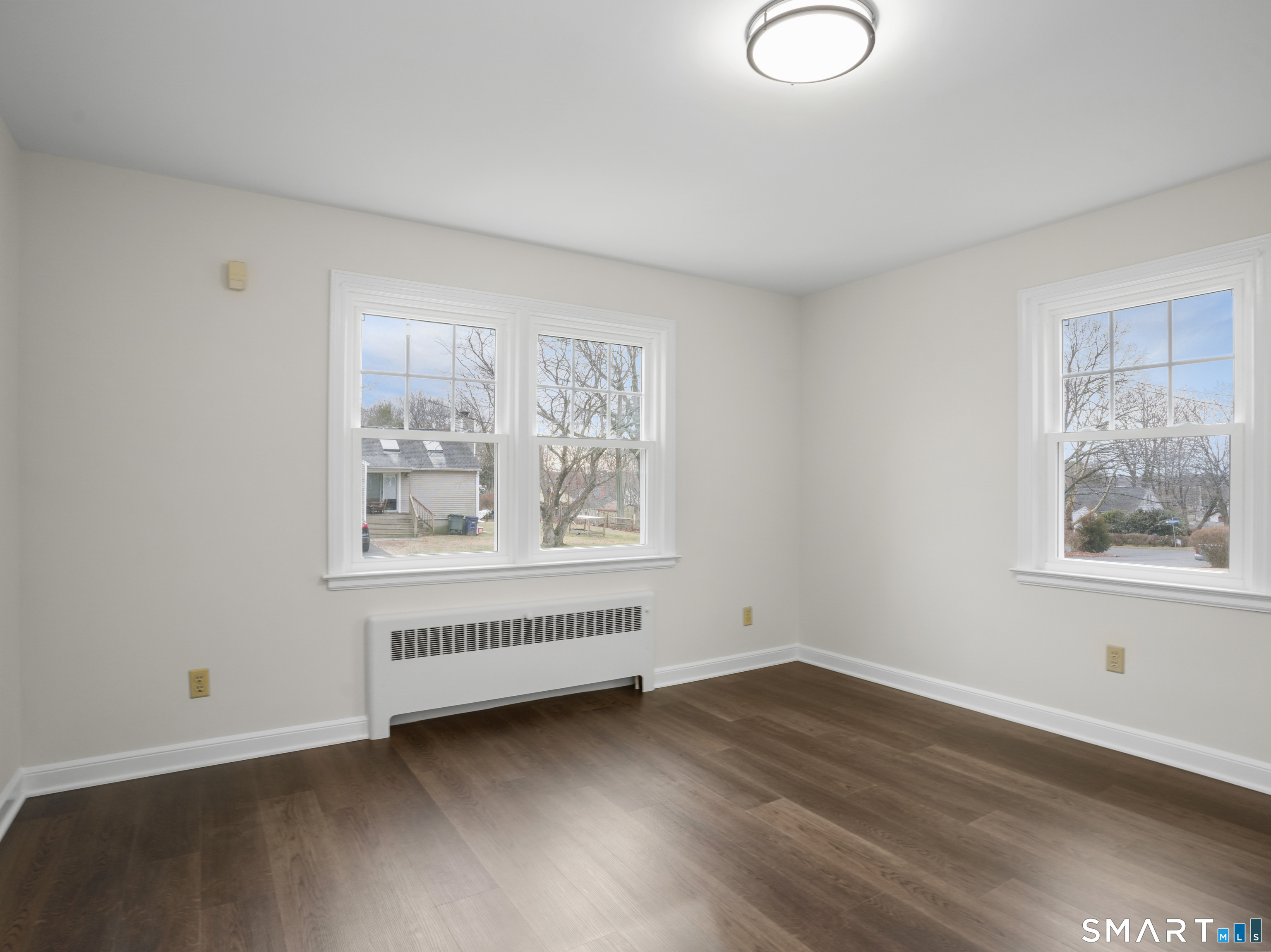 8 Raleigh Road Bridgeport CT 06606