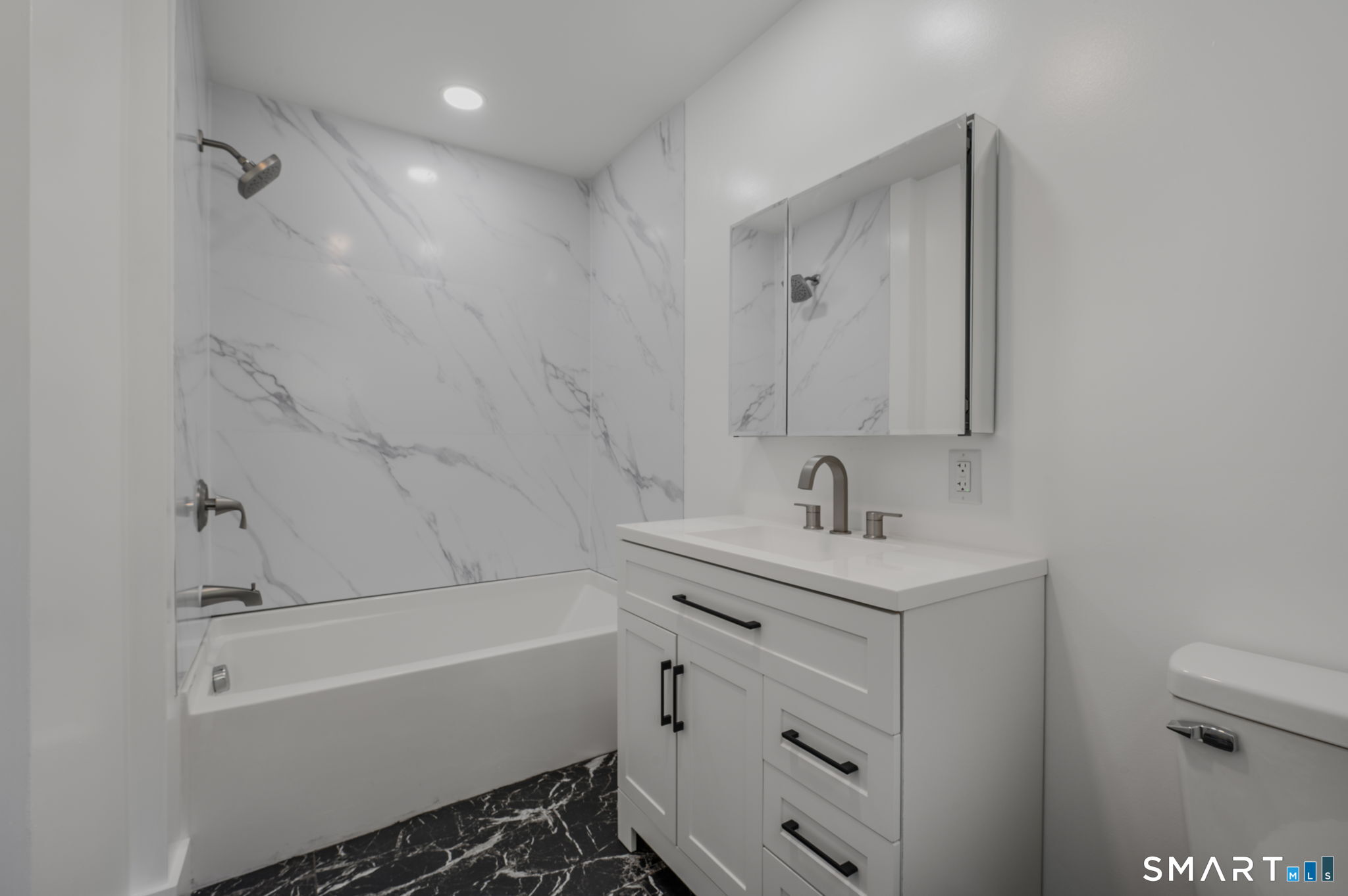 73 Cow Hill Road Clinton CT 06413