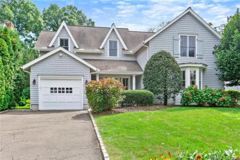 12 Ridgewood Road Norwalk CT 06853