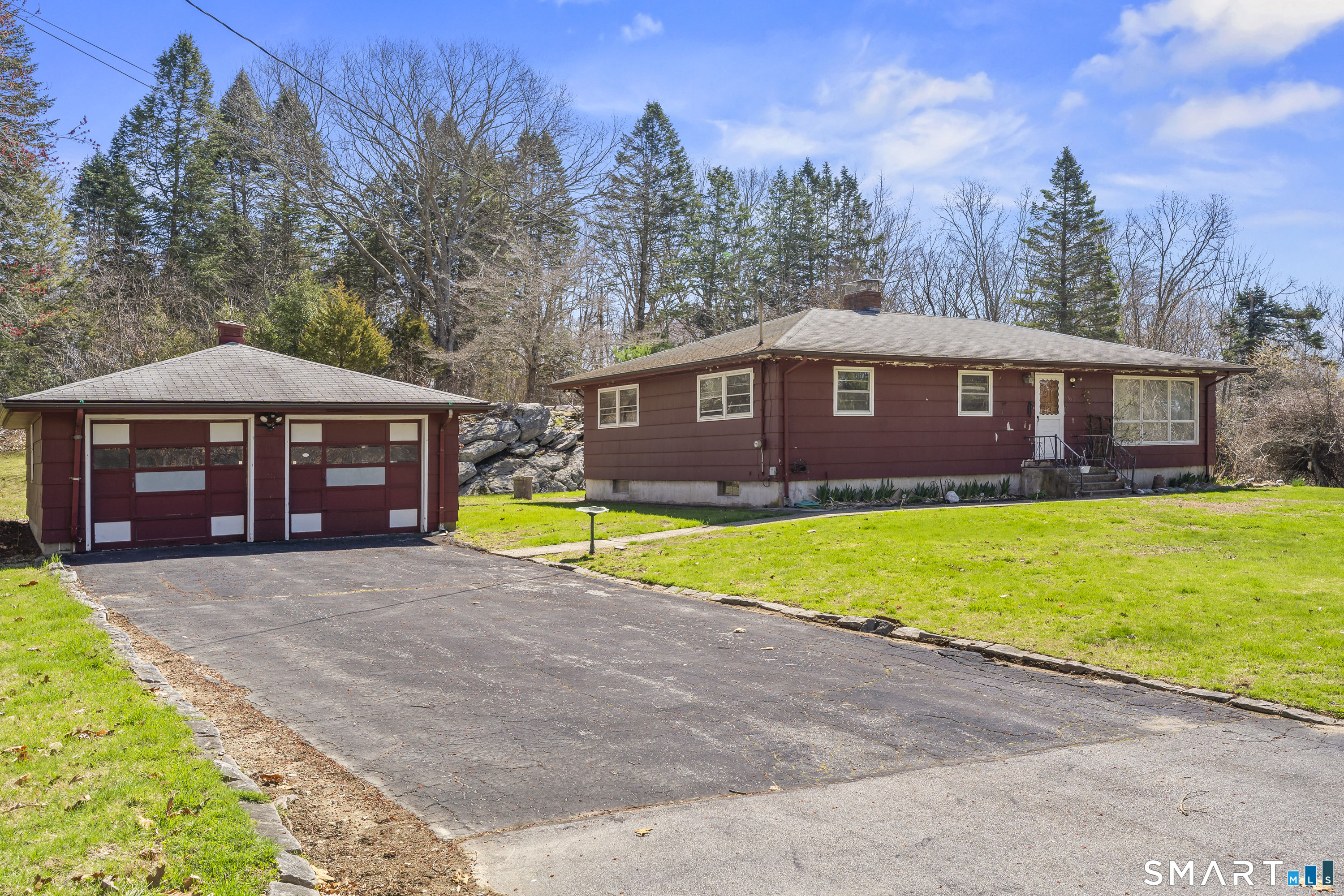 76 Lucas Park Road Norwich CT 06360
