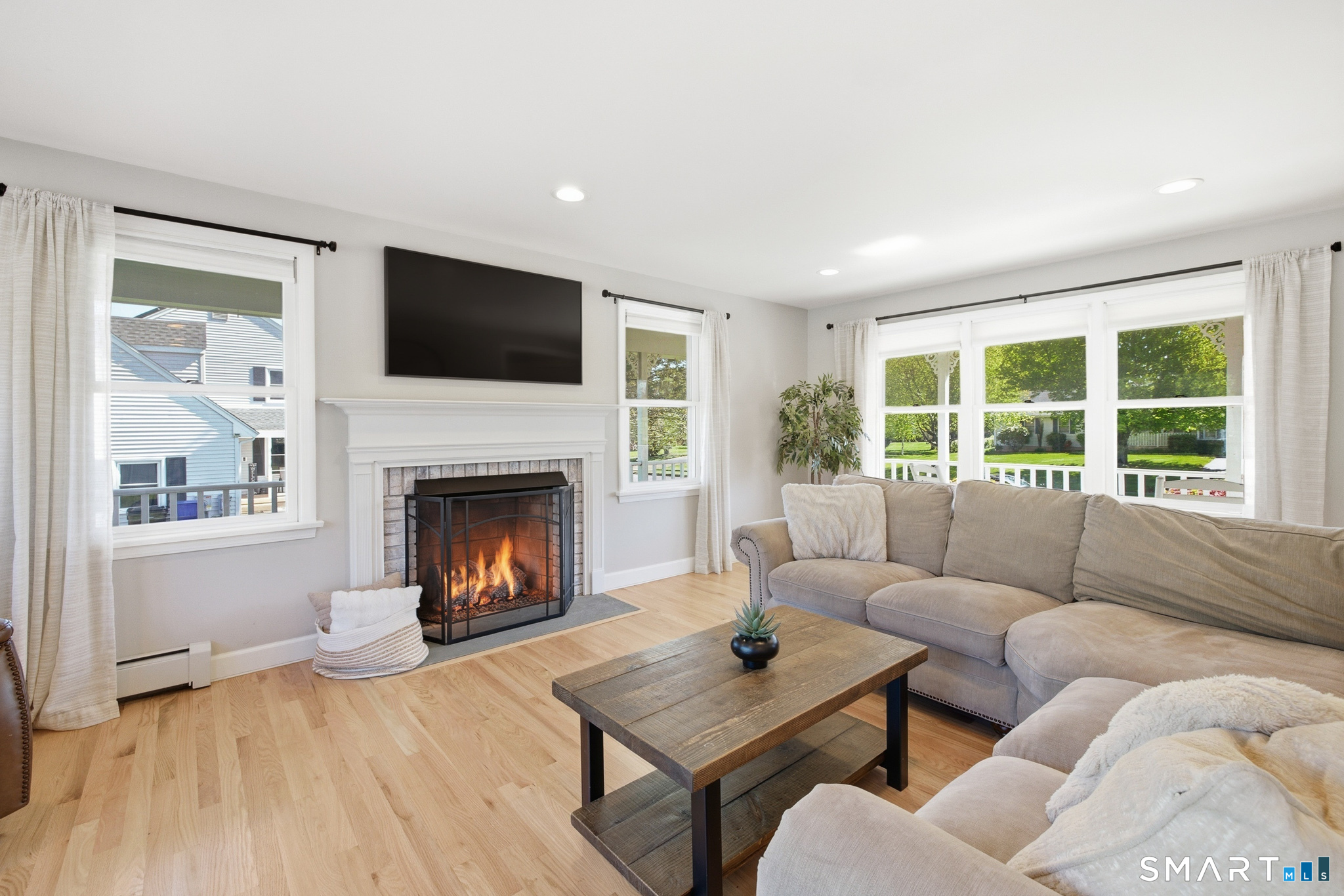 50 Pheasant Way South Windsor CT 06074