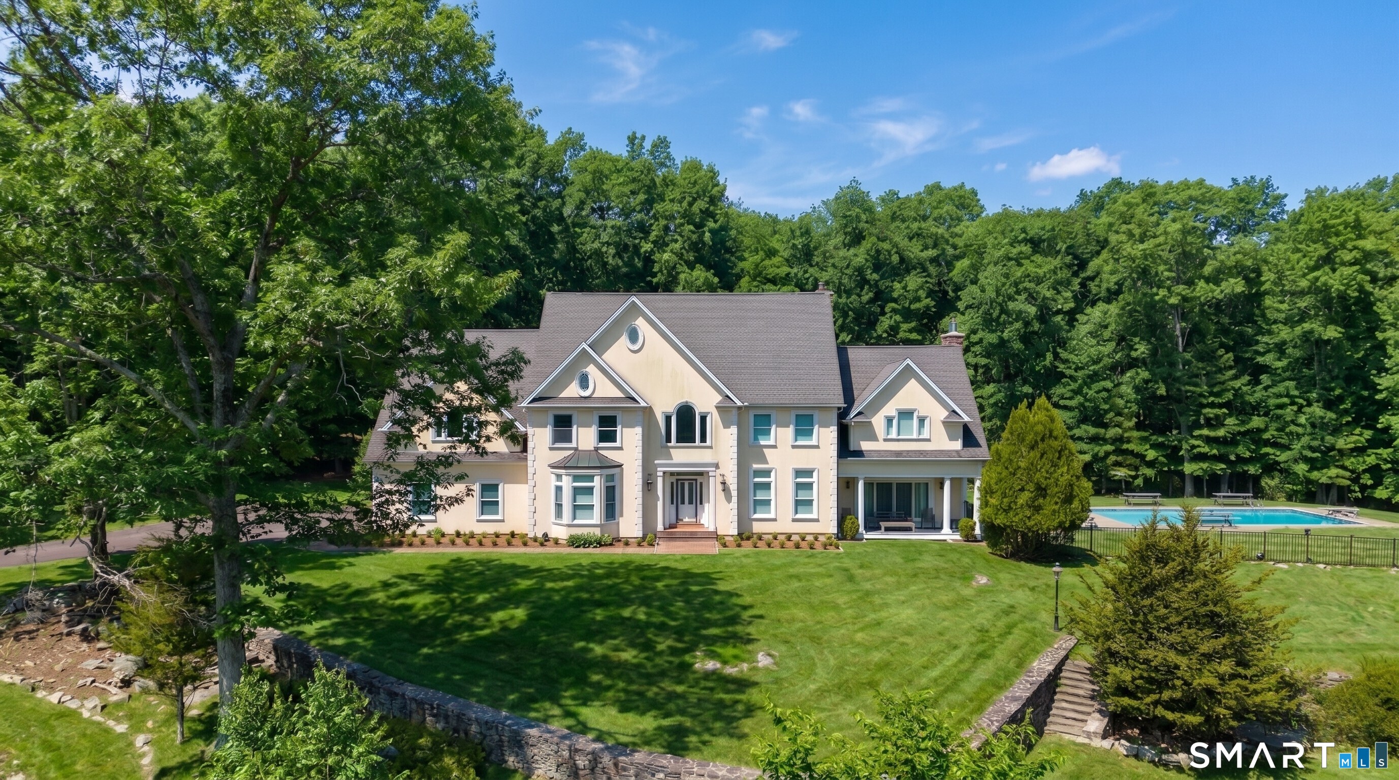 48 Coach Light Drive Woodbury CT 06798