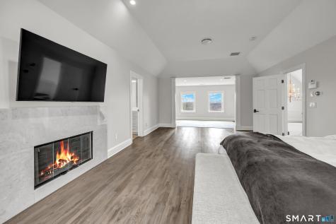 48 Coach Light Drive Woodbury CT 06798
