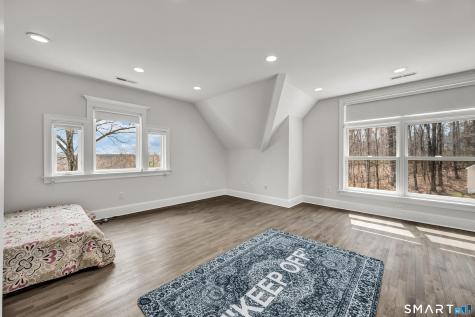48 Coach Light Drive Woodbury CT 06798
