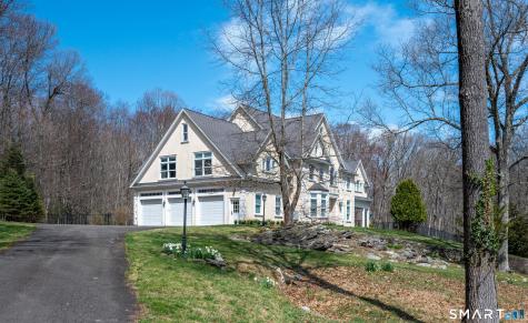 48 Coach Light Drive Woodbury CT 06798