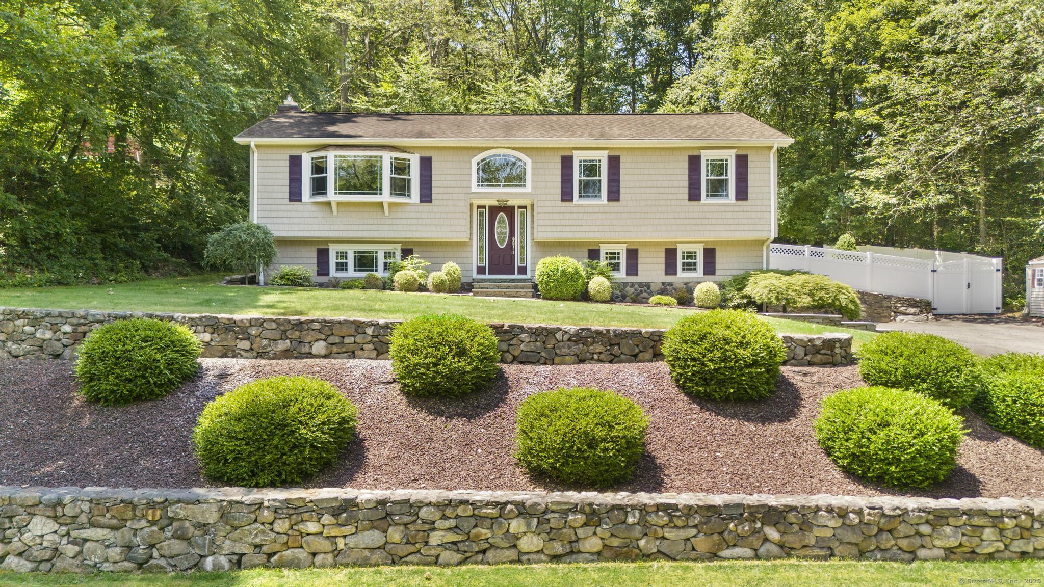 137 Quaker Farms Road Oxford CT 06478