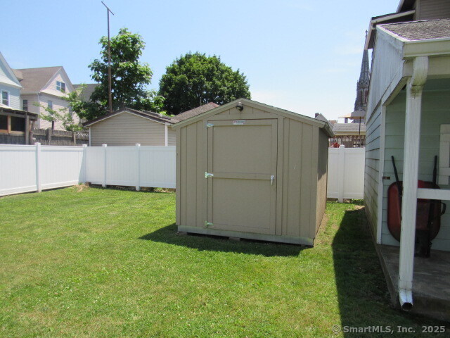 76 Porter Street Bridgeport CT 06606