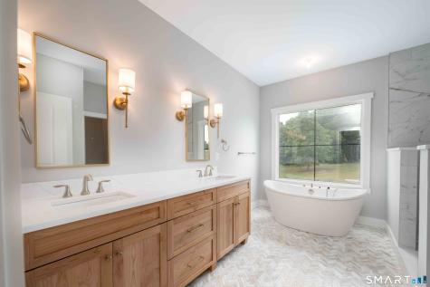 4 Pumpkin Grove East Lyme CT 06333