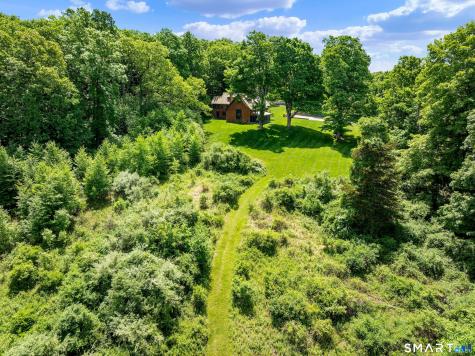 240 Umpawaug Road Redding CT 06896