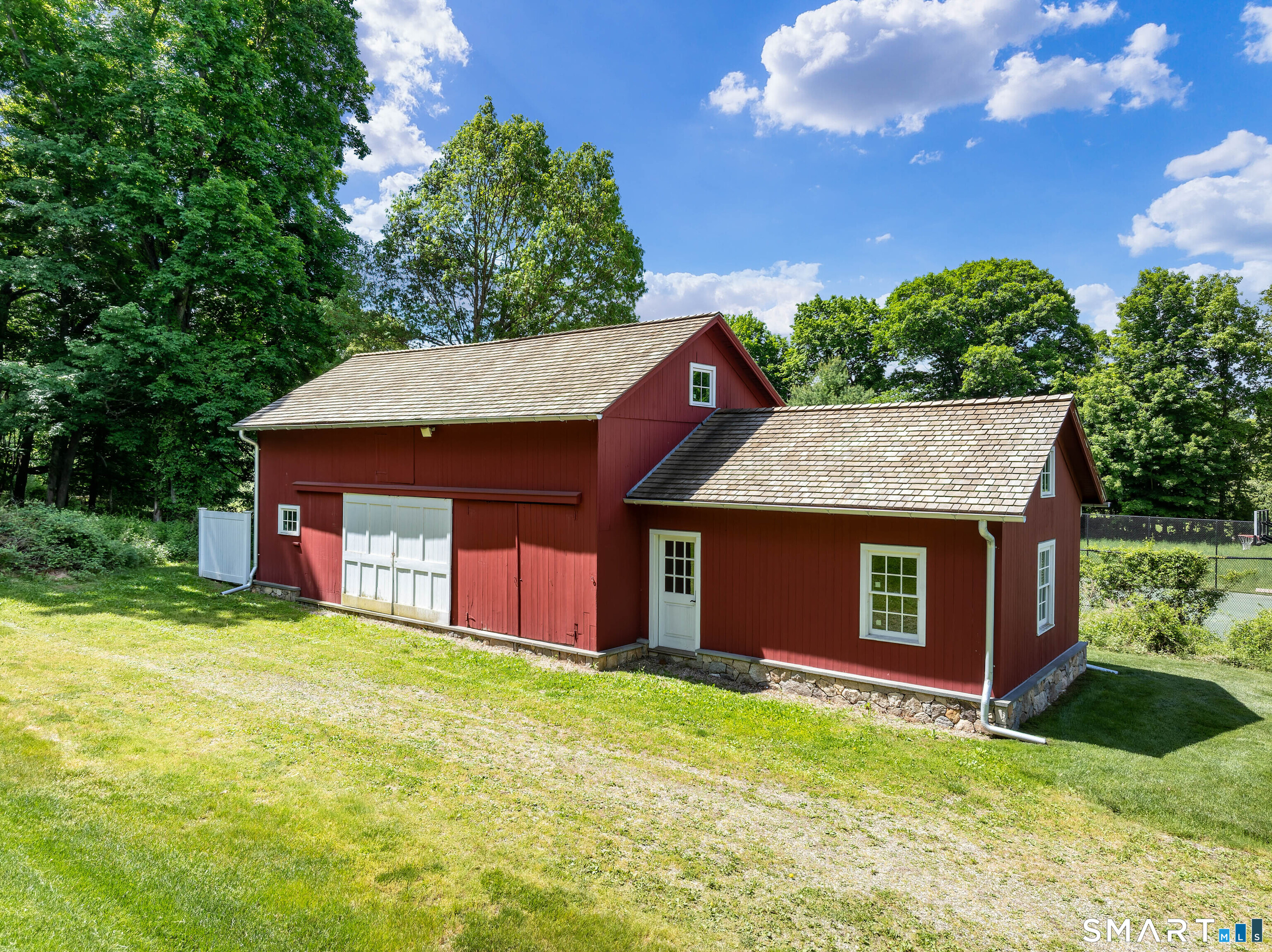 240 Umpawaug Road Redding CT 06896