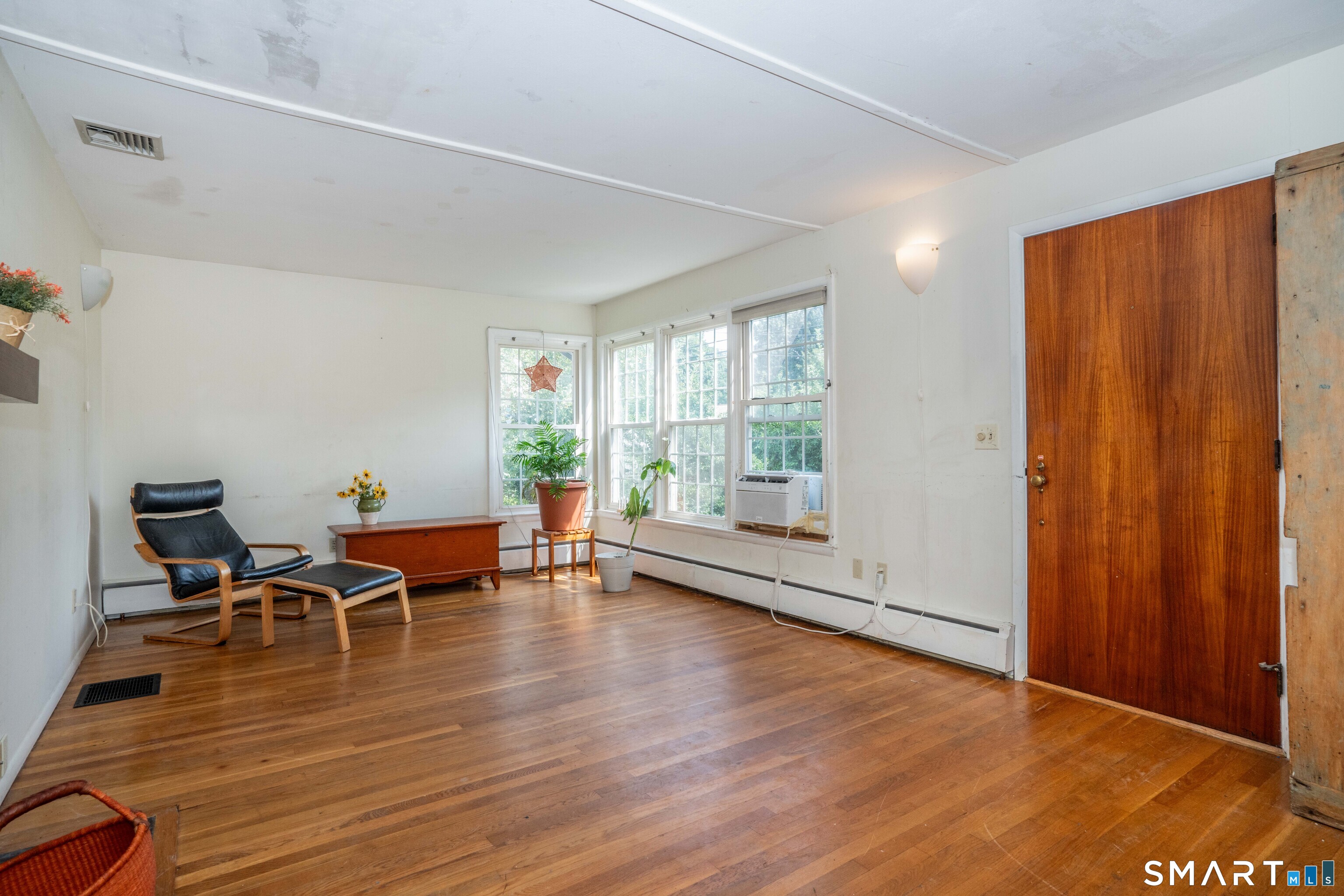 52 Greenhouse Boulevard West Hartford CT 06110