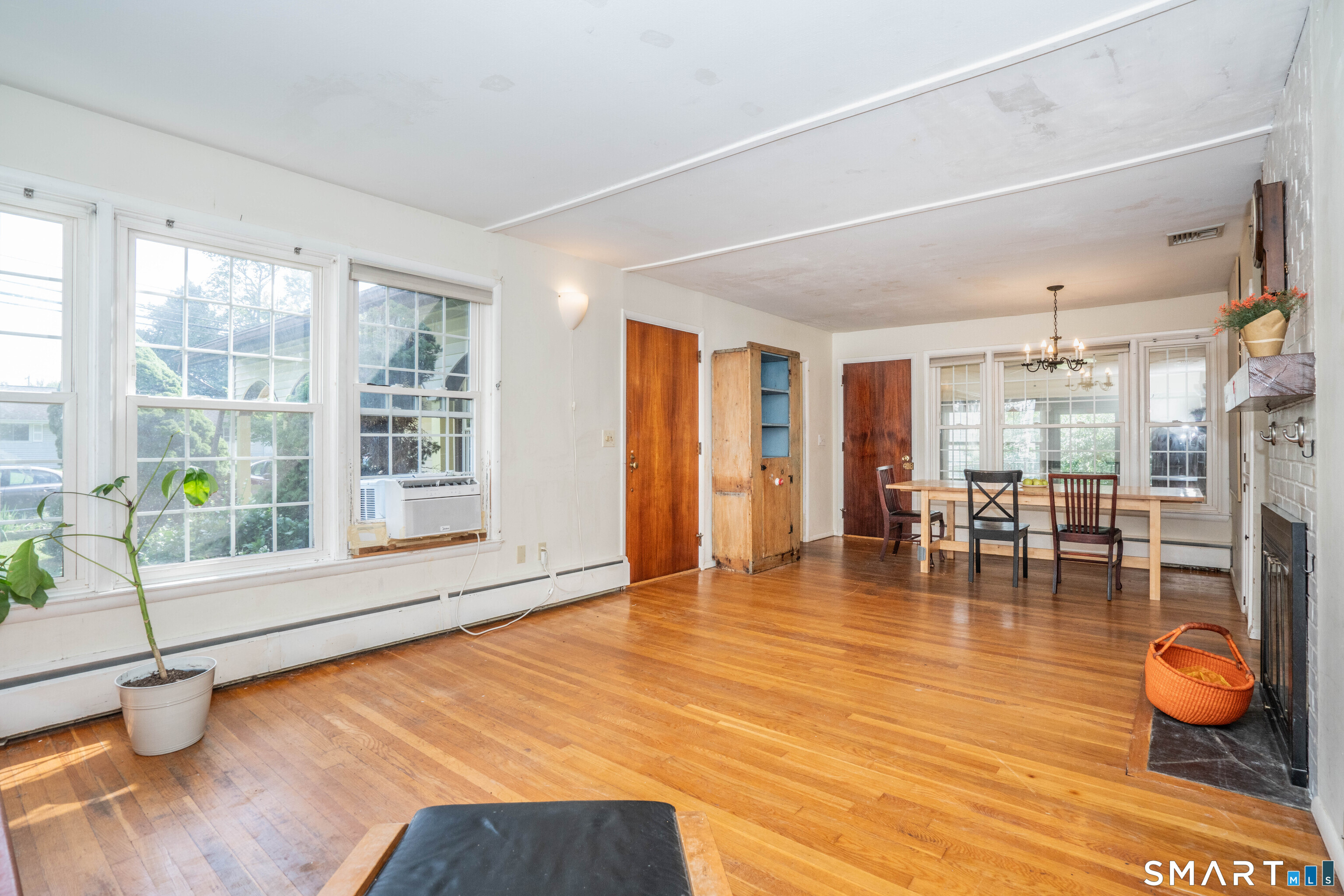 52 Greenhouse Boulevard West Hartford CT 06110