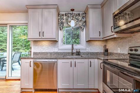 89 Woodcutters Drive Bethany CT 06524