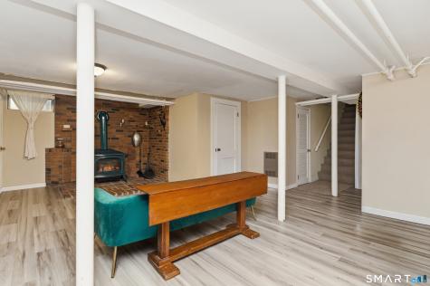62 Fennbrook Road West Hartford CT 06119