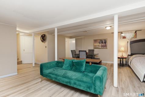 62 Fennbrook Road West Hartford CT 06119