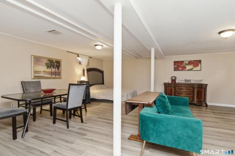 62 Fennbrook Road West Hartford CT 06119