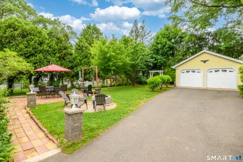 62 Fennbrook Road West Hartford CT 06119