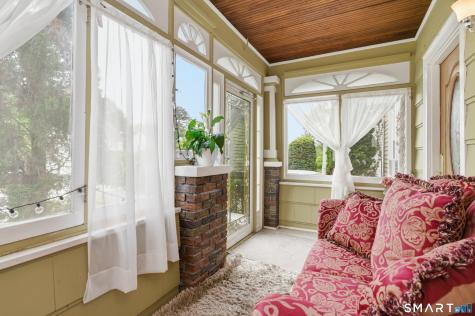 62 Fennbrook Road West Hartford CT 06119