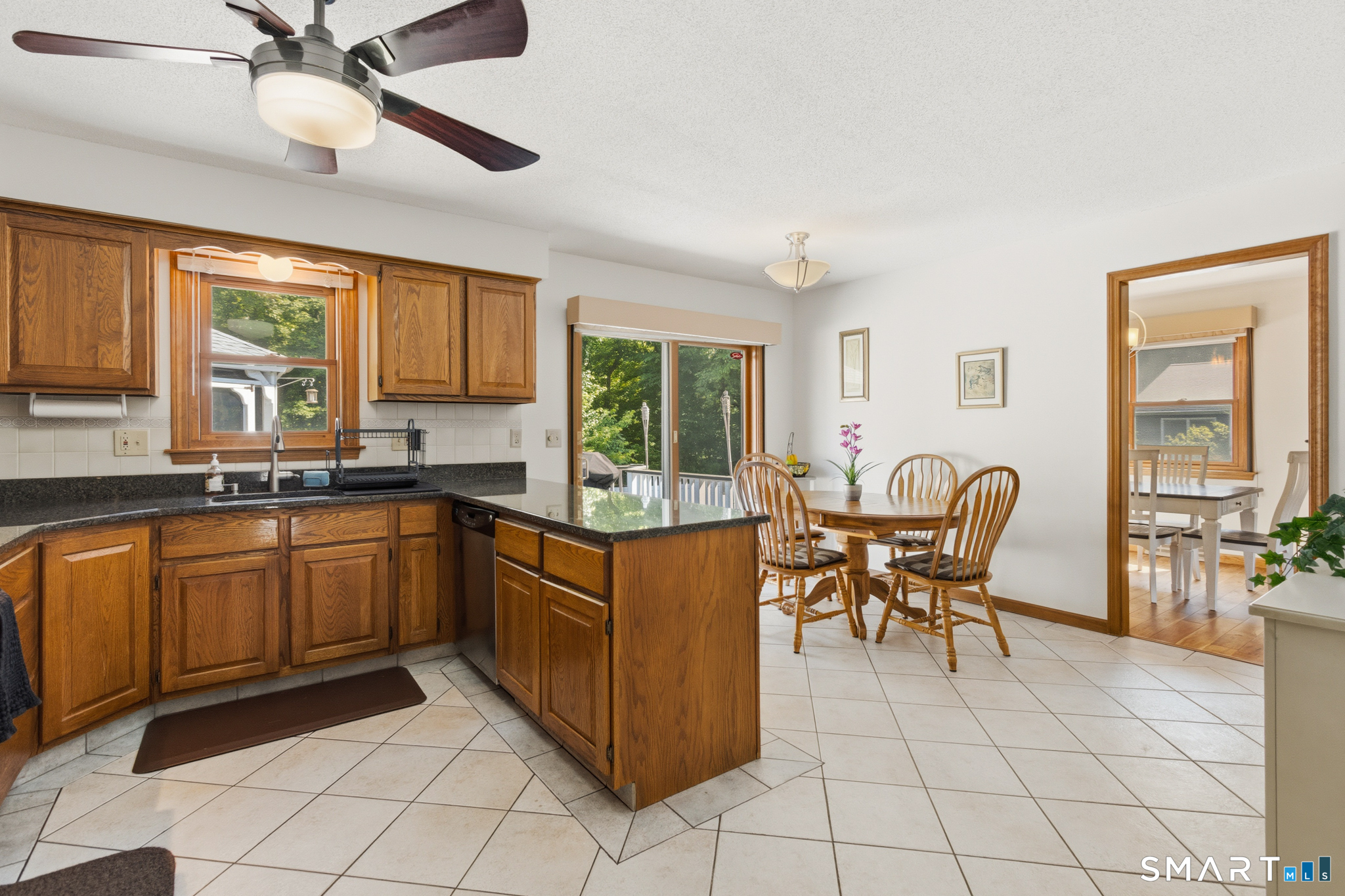 21 Markwood Road Manchester CT 06040