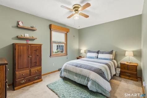21 Markwood Road Manchester CT 06040