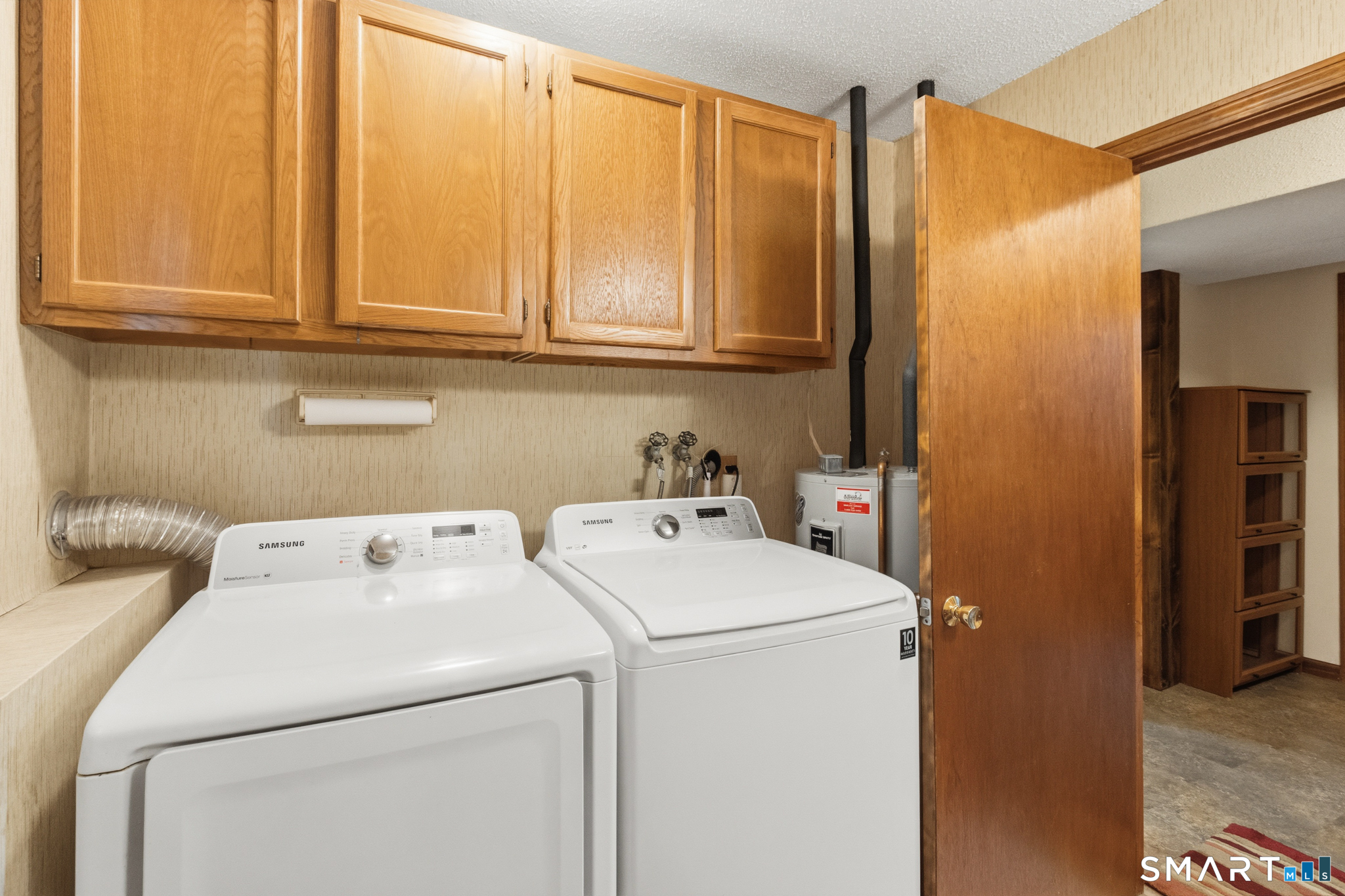 21 Markwood Road Manchester CT 06040