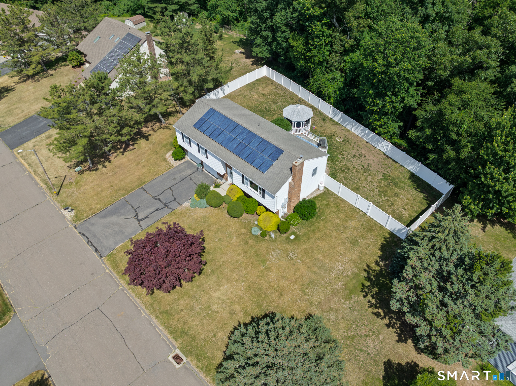 21 Markwood Road Manchester CT 06040