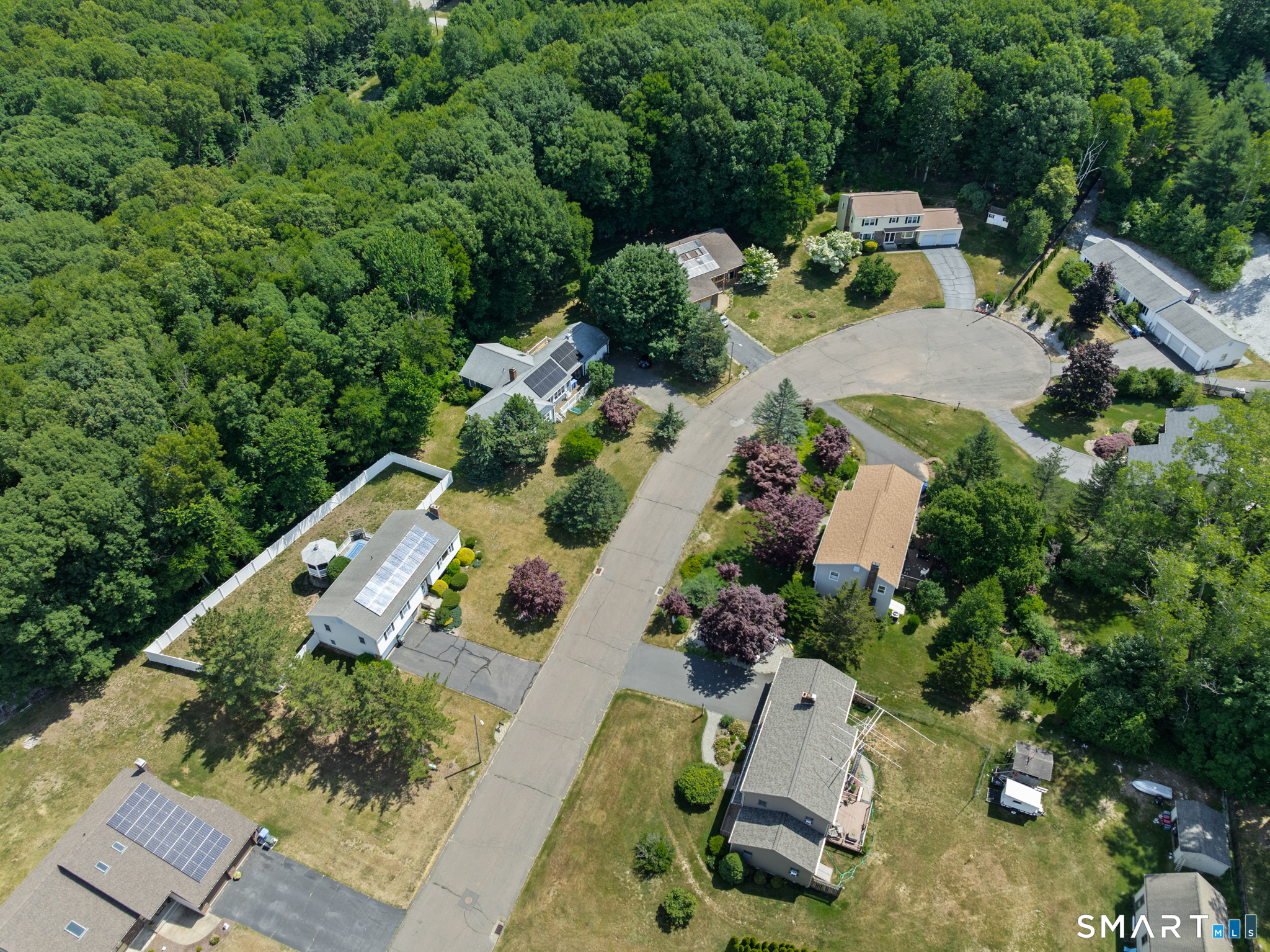 21 Markwood Road Manchester CT 06040