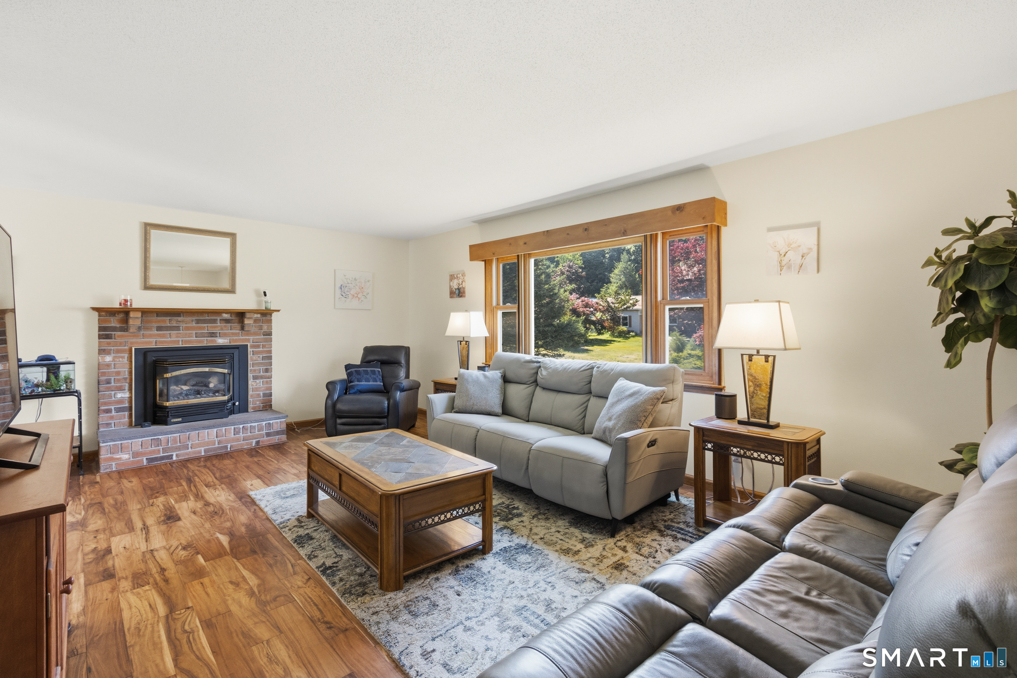 21 Markwood Road Manchester CT 06040