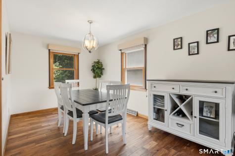21 Markwood Road Manchester CT 06040