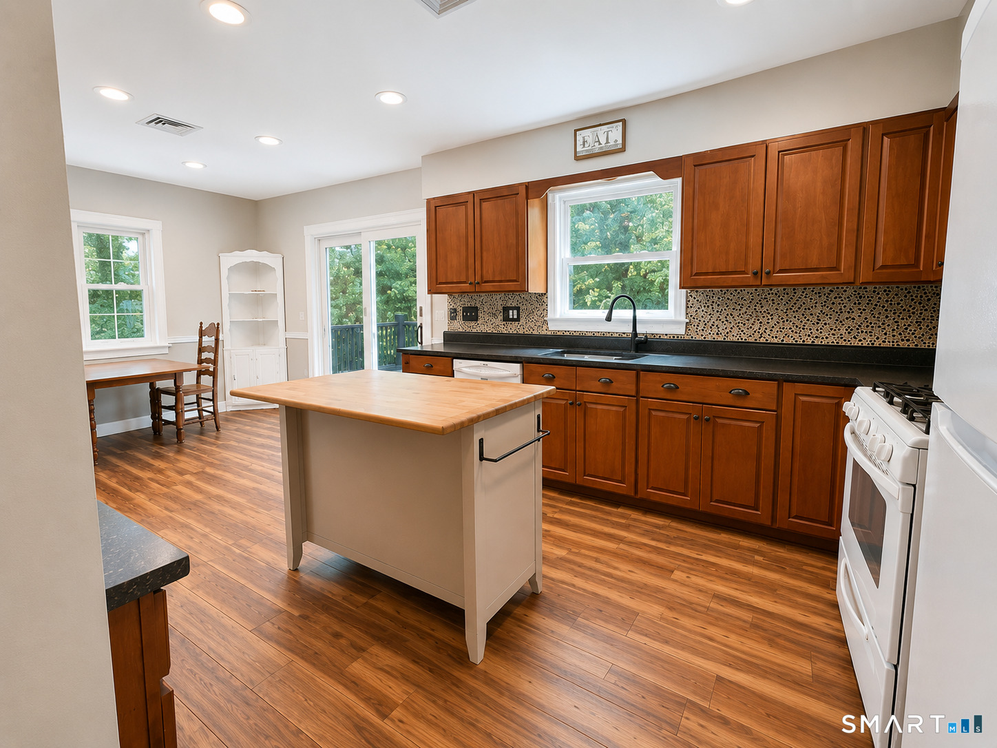 253 Great Plain Road Danbury CT 06811