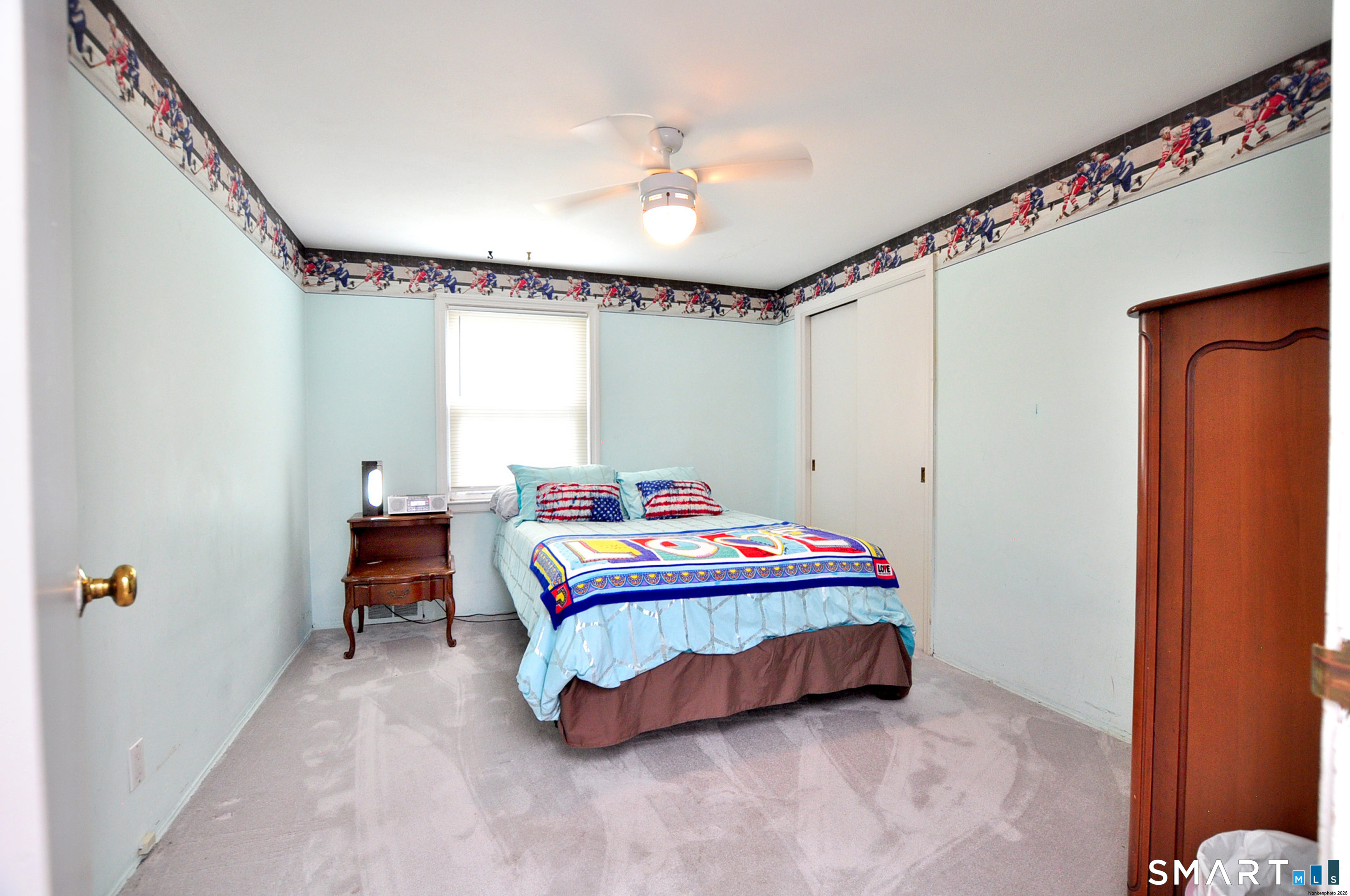 16 Miamis Road West Hartford CT 06117