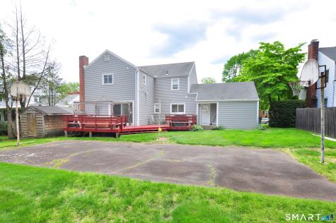 16 Miamis Road West Hartford CT 06117